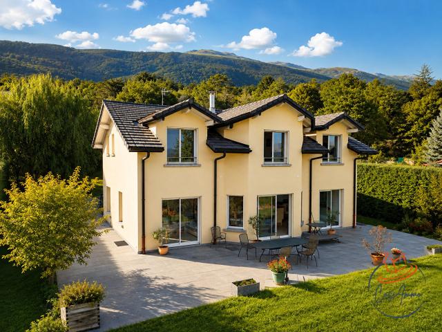 Maison vente à Gex, Péron