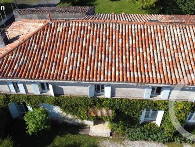 Maison vente à Confolens, Mazerolles