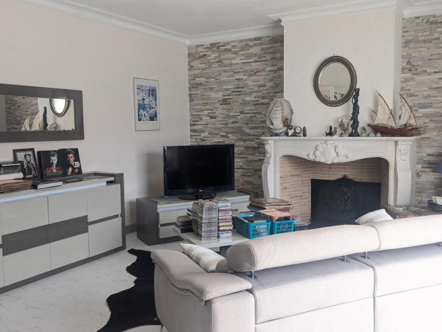 Maison vente à Mont-de-Marsan, Betbezer-d'armagnac