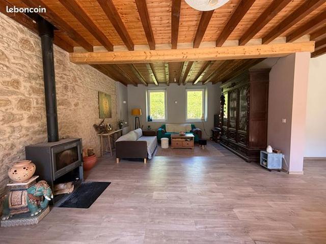 Maison vente à Saint-Claude, La Pesse