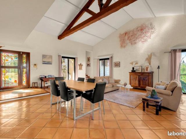 Maison vente à Dunkerque, Merville