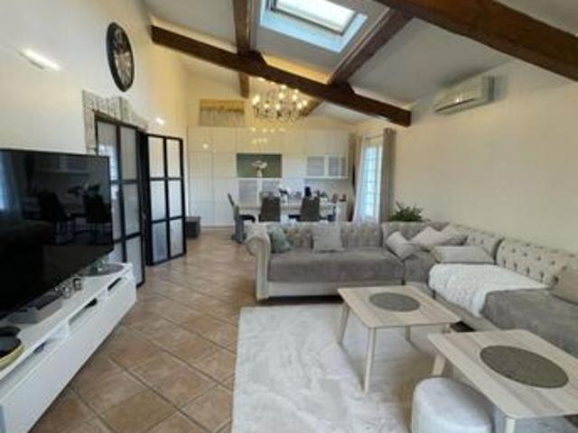 Maison vente à Avignon, Entraigues-sur-la-sorgue
