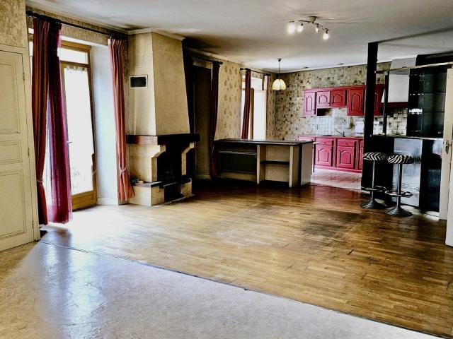 Maison vente à Brive-la-Gaillarde, Beaulieu-sur-dordogne