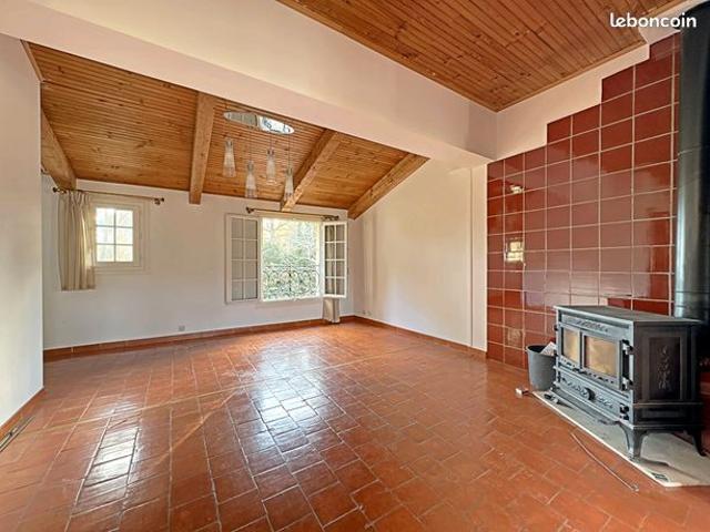 Maison vente à Aix-en-Provence, Rousset