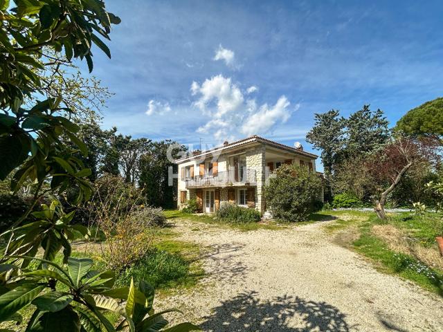 Maison vente à Avignon, Velleron