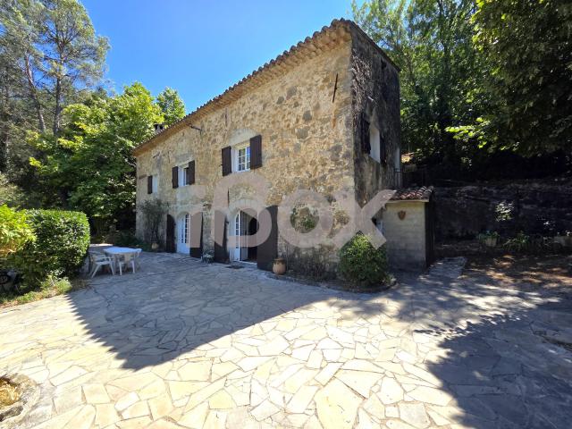 Maison vente à Arrondissement de Toulon, Belgentier