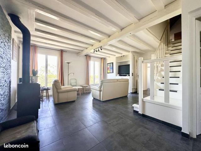 Maison vente à Melun, Combs-la-ville