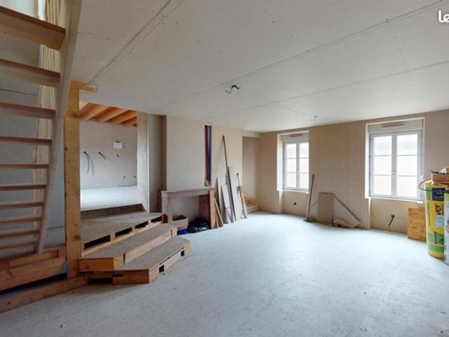 Maison vente à Mâcon, Tournus