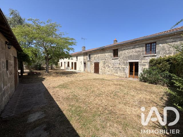 Maison vente à La Saulaie, Doué-en-Anjou