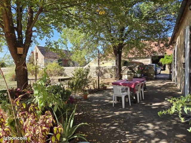 Maison vente à Chantelle, Allier