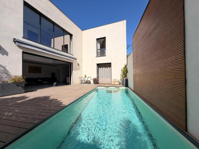 Maison vente à Nîmes