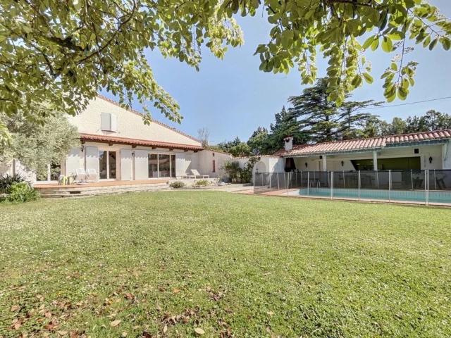 Maison vente à Toulouse, Cessales