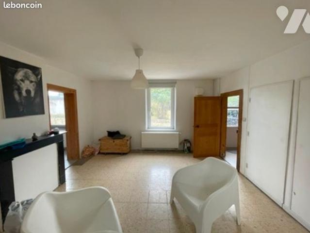 Maison vente à Avesnes-sur-Helpe, Prisches