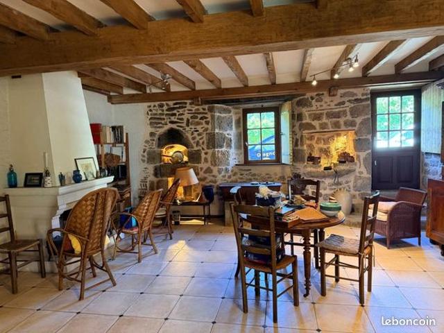 Maison vente à Confolens, Chassenon