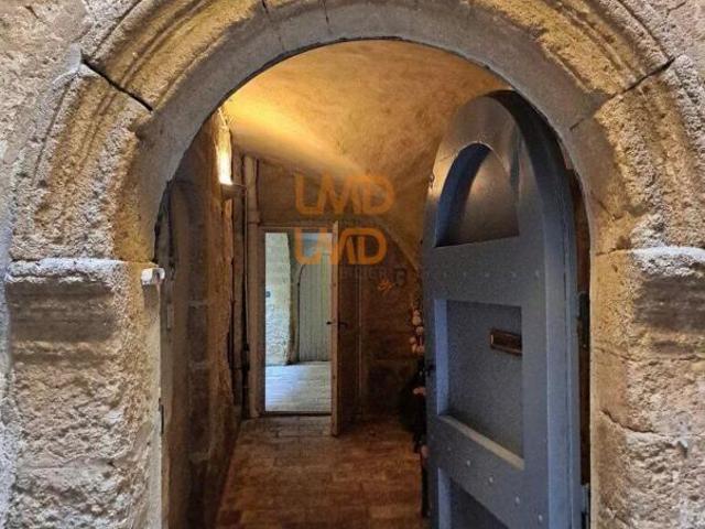 Maison vente à Nîmes, Sommières