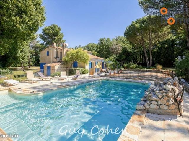 Maison vente à Aix-en-Provence, Saint-cannat