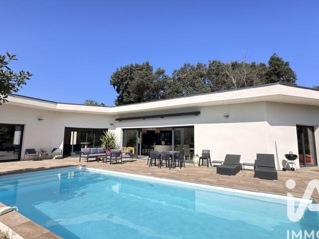 Maison vente à Nîmes, Aubais