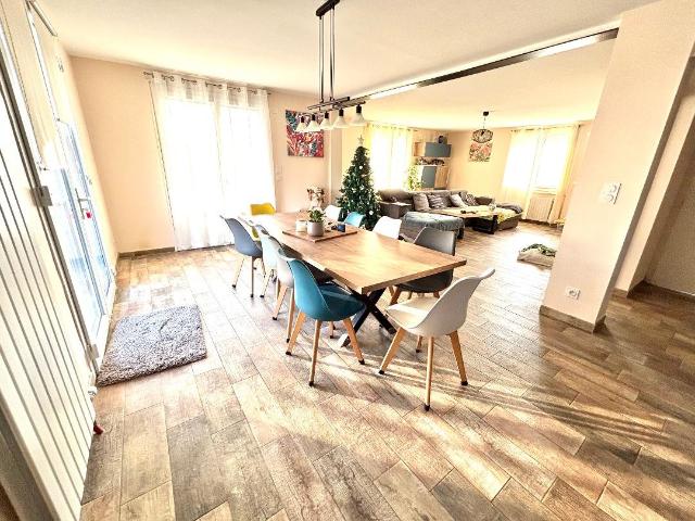 Maison vente à France métropolitaine, La Chapelle-de-la-tour