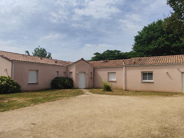 Maison vente à Malvault, Cherveux