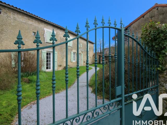 Maison vente à L'Ouche du Mas, La Magdeleine