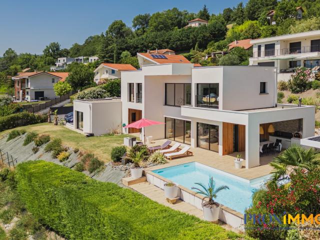 Maison vente à Grenoble, La Buisse