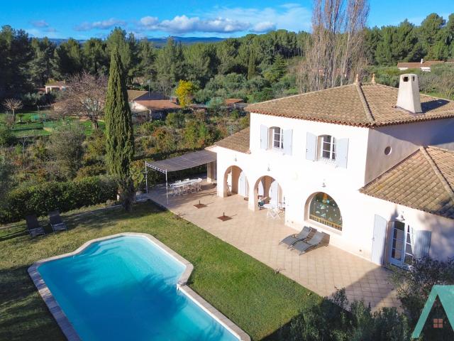 Maison vente à Arrondissement de Toulon, Le Beausset