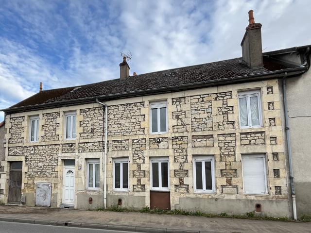 Maison vente à Nevers, Nièvre