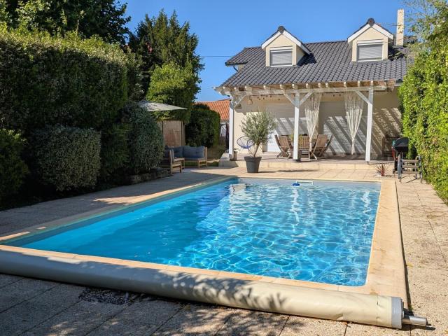 Maison vente à Bordeaux, Saint-médard-en-jalles