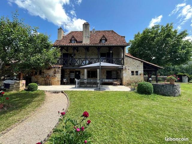 Maison vente à Villefranche-de-Rouergue, Balaguier-d'olt
