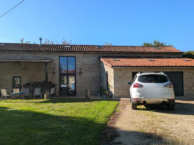 Maison vente à Montmorillon, Mauprévoir