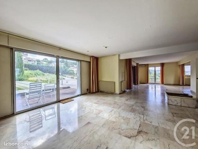 Maison vente à Royat, Guadeloupe