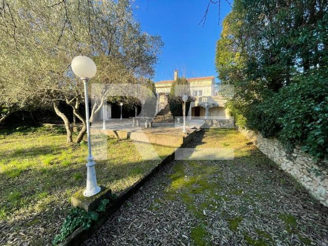 Maison vente à Nîmes