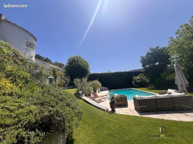 Maison vente à Marseille, Auriol