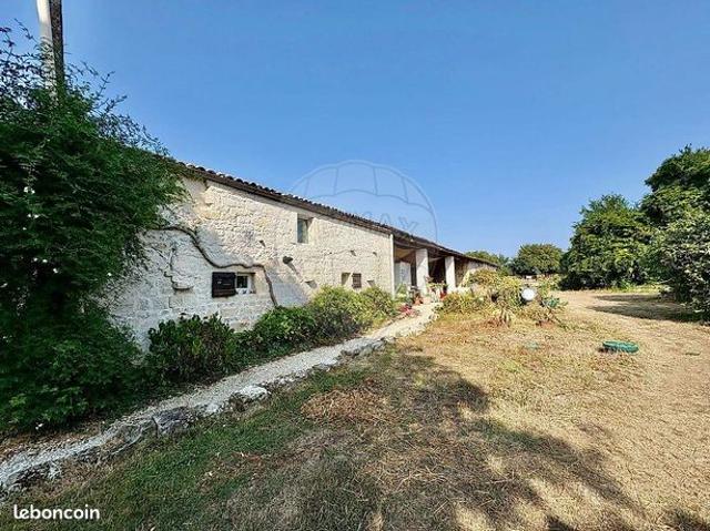 Maison vente à Saintes, Ecurat