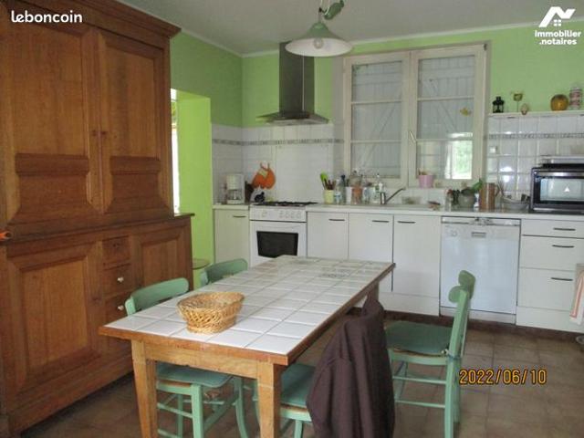Maison vente à Vouziers, Toges