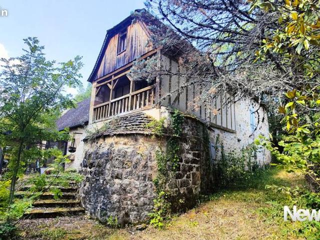 Maison vente à Figeac, Fons