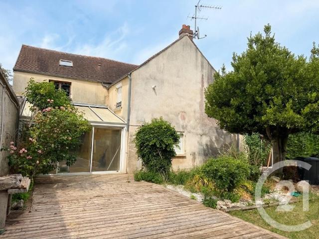 Maison vente à Pontoise, Avernes