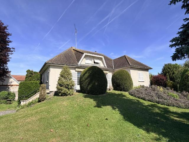 Maison vente à Le Chateau, Marigny-le-Châtel