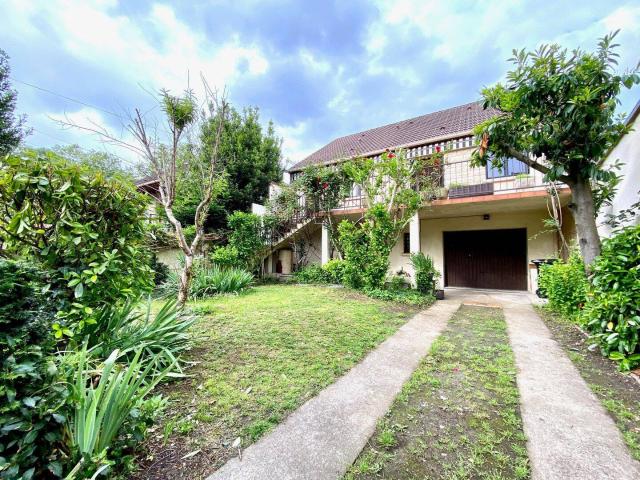 Maison location à Vert de Maisons, Alfortville