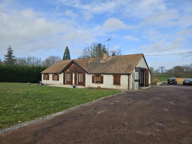 Maison vente à Montluçon, Valigny