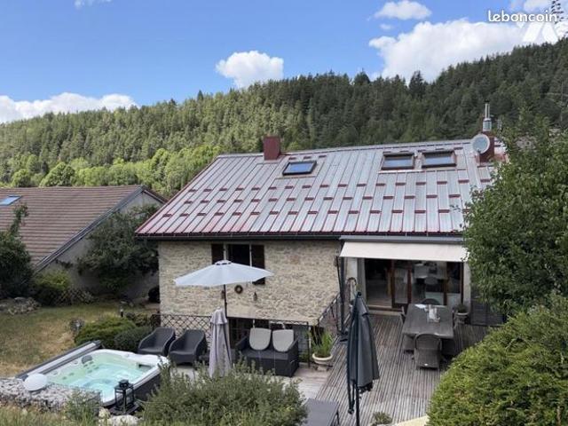 Maison vente à Nantua, Oyonnax