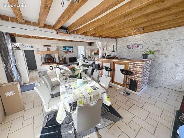 Maison vente à Issoudun, Chabris
