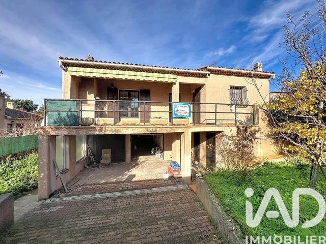 Maison vente à Marseille, Carnoux-en-provence