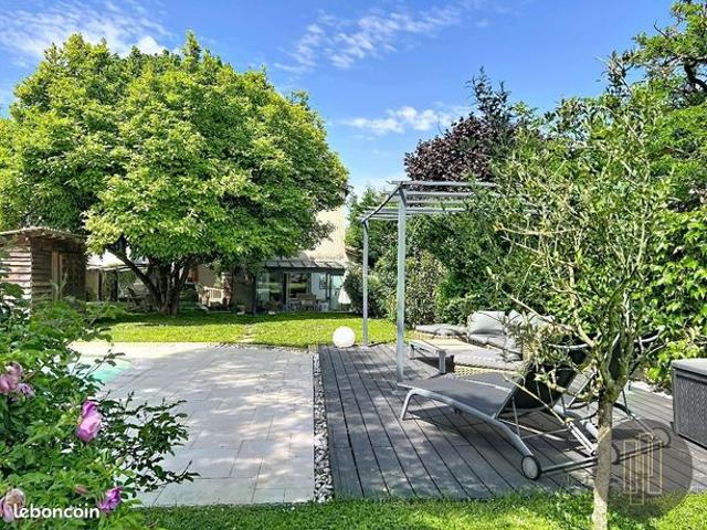 Maison vente à Bourg-en-Bresse, Trévoux
