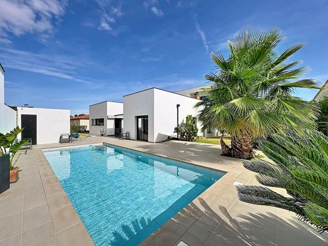 Maison vente à Céret, Laroque-des-albères