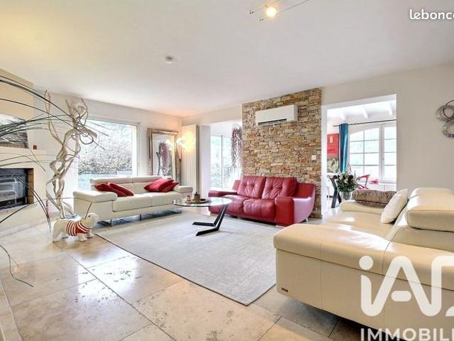 Maison vente à Marseille, Auriol