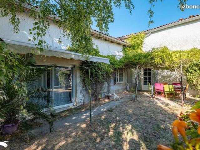 Maison vente à Celles