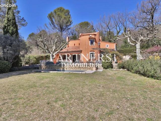Maison vente à Aix-en-Provence, Le Tholonet