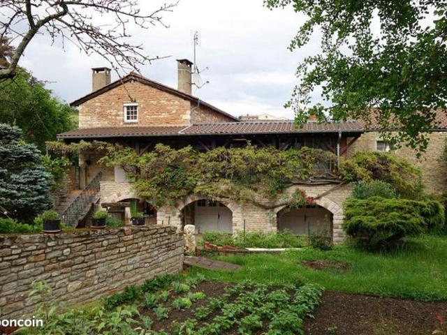 Maison vente à Mâcon, La Roche-vineuse