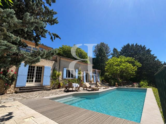 Maison vente à Avignon, Fontaine-de-vaucluse